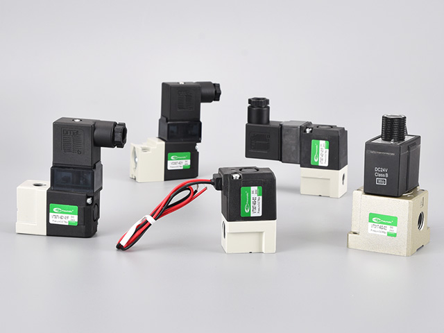 Vanne à clapet à 5 commandes directes