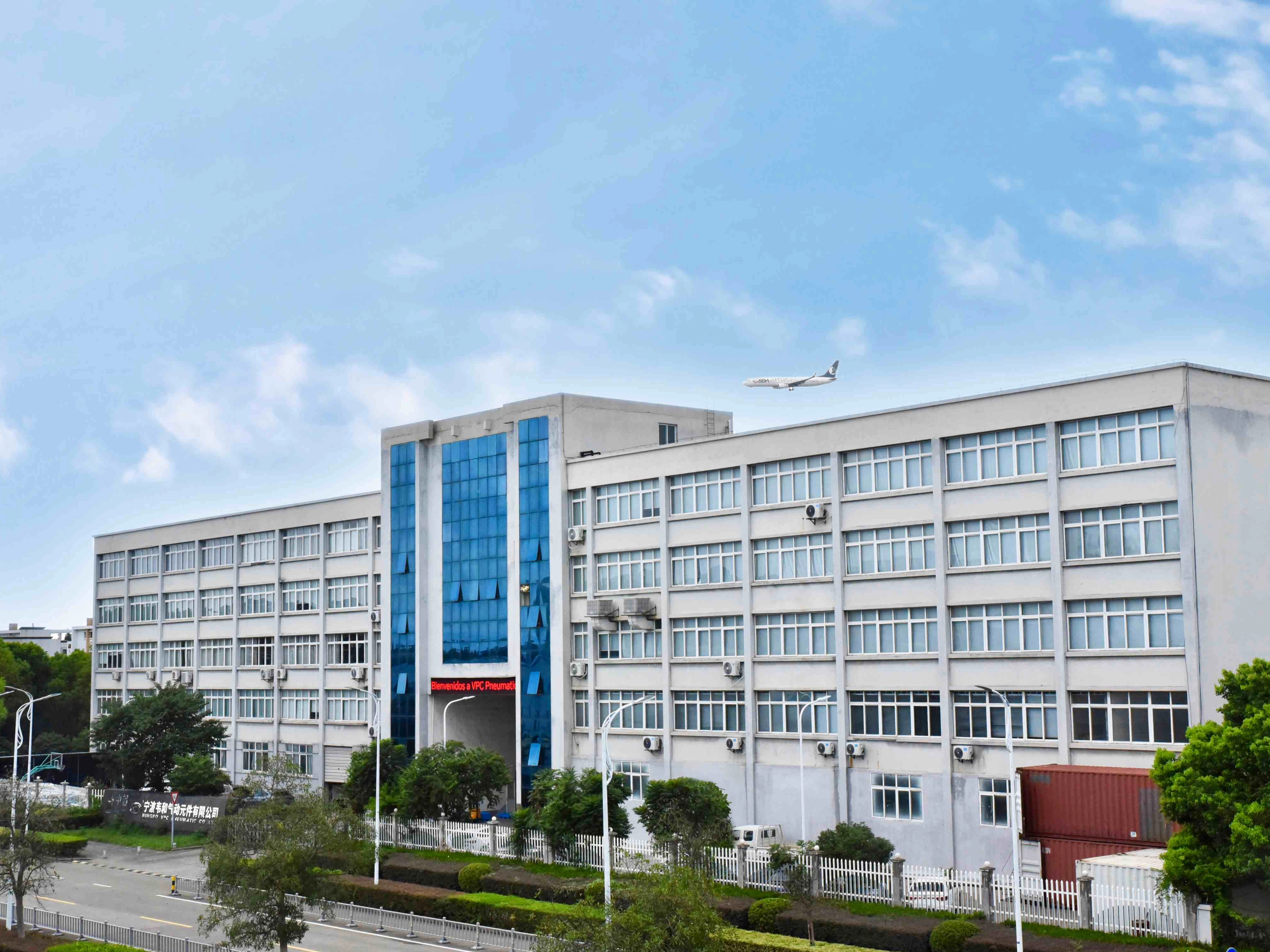 Usine pneumatique VPC_3993_2994